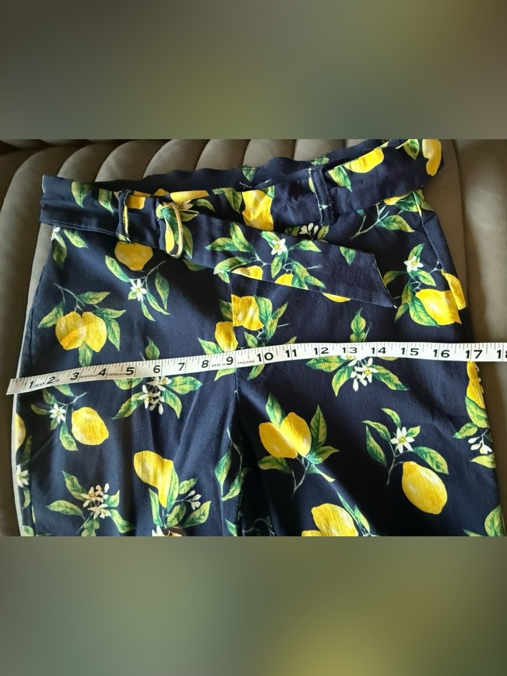 Attyre Navy Bermuda Shorts sz 6,Lemons & Leaf Print Country Artsy Cottage Fruit - Picture 7 of 8